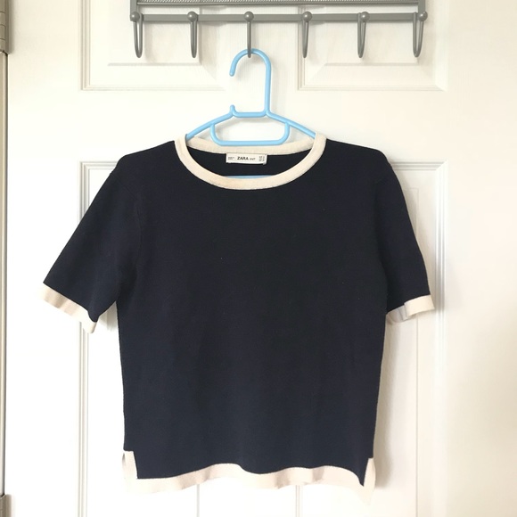 Zara Tops - Zara Knit Crop Top